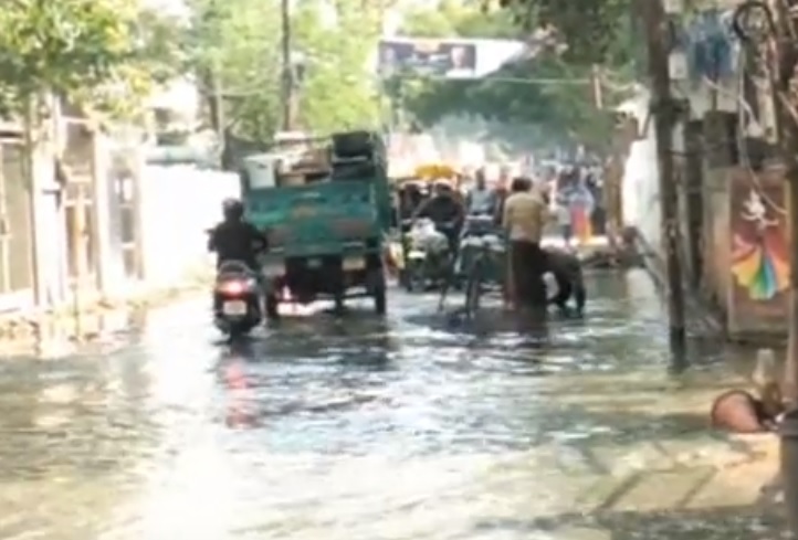 कानपुर में जलभराव, क्या सो रहा है नगर निगम ?