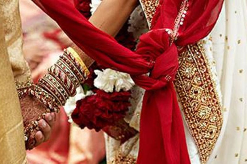 कानपुर : प्रेमी युगल को बंधक बना कराई जबरन शादी