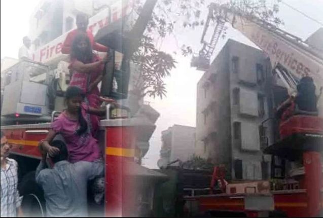 कानपुर में अपार्टमेंट में लगी भीषण आग, 12 लोग अंदर फंसे