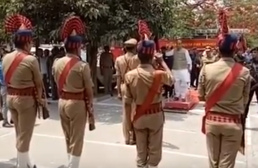 गृहमंत्री राजनाथ सिंह कानपुर के हरिहर धाम पहुचे