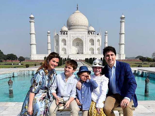 कनाडा के PM ने परिवार के साथ देखा ताजमहल और कही ये बात